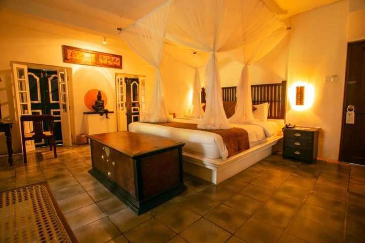 Club Villa Bentota Ngoại thất bức ảnh